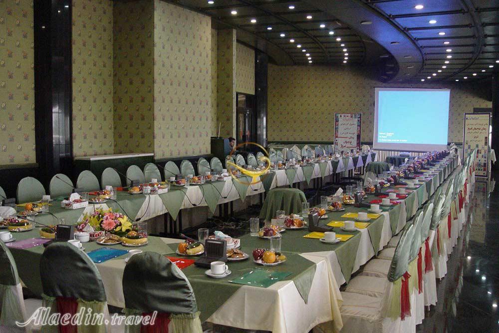 سالن های هتل پارس ائل گلی تبریز | علاءالدین تراول