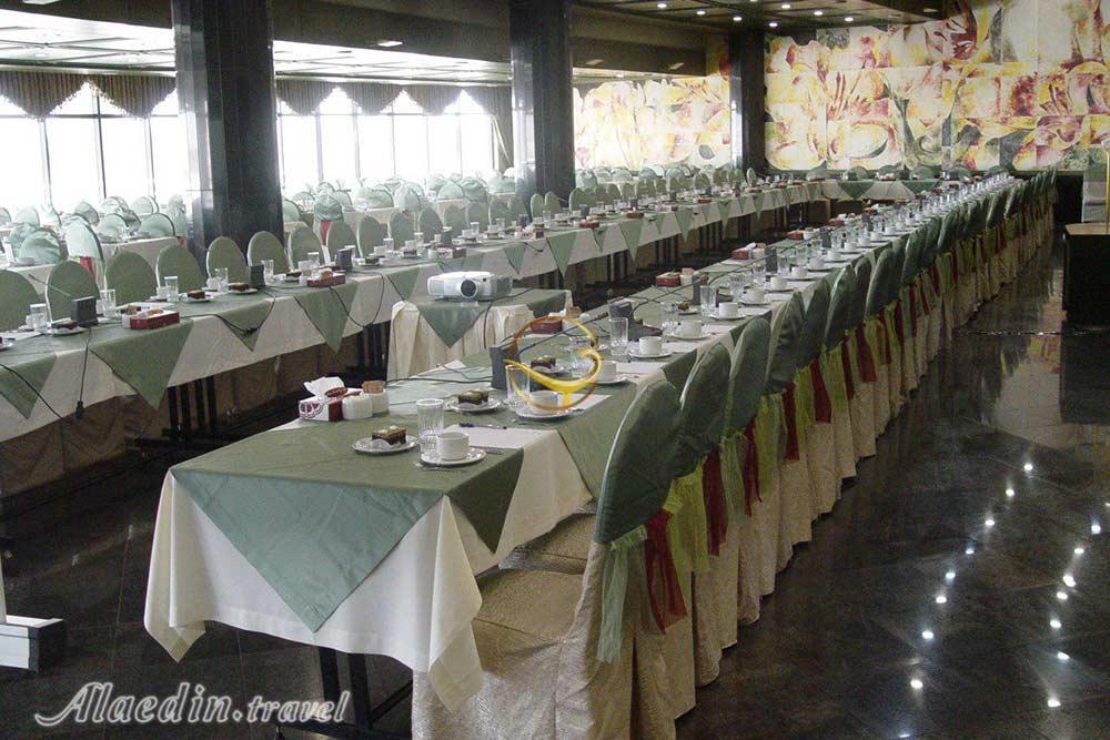 سالن های هتل پارس ائل گلی تبریز | علاءالدین تراول