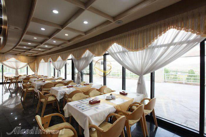 سالن الماس هتل پارس ائل گلی تبریز