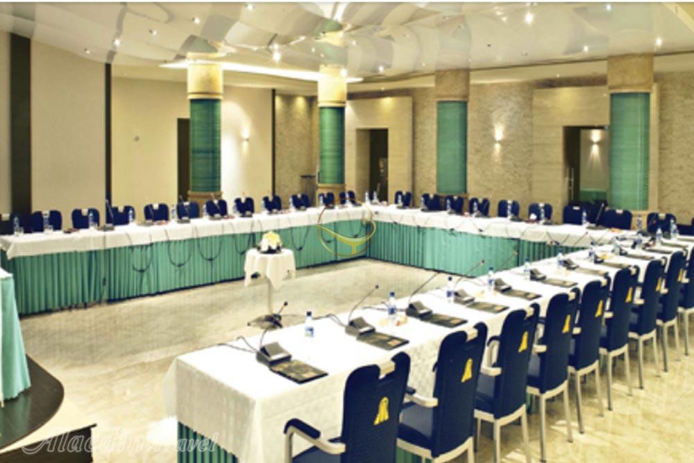 سالن های هتل پارسیان اوین تهران | علاءالدین تراول