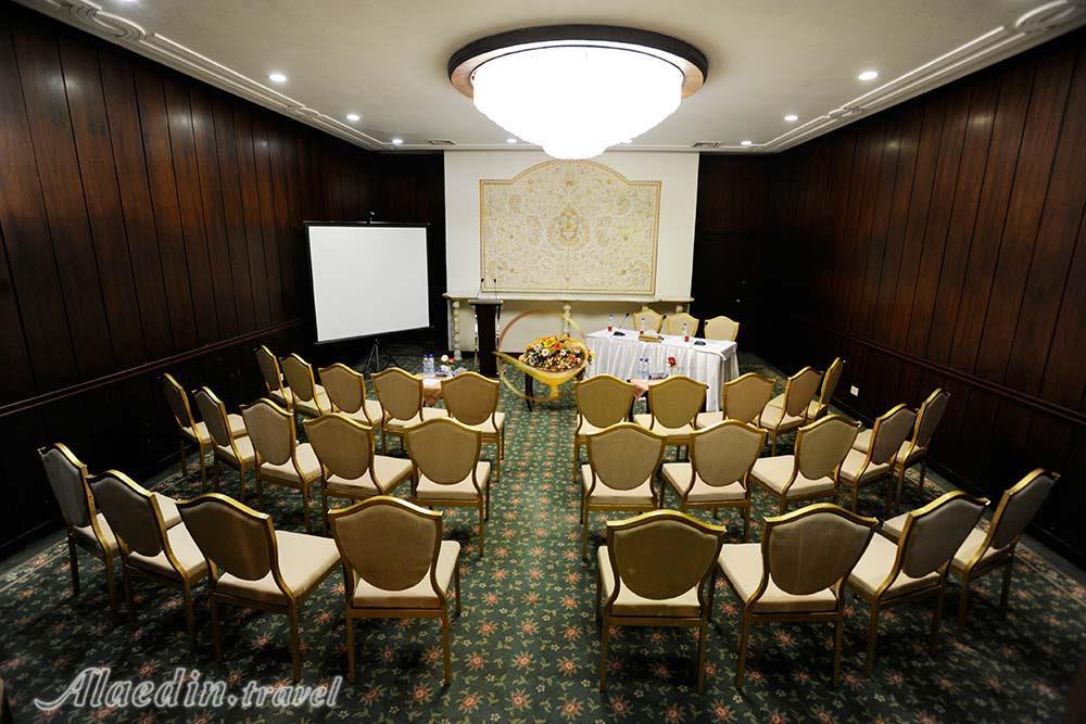 مجموعه سالن های هتل لاله تهران | علاءالدین تراول