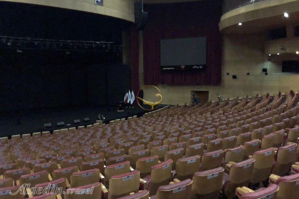 سالن حافظ برج میلاد تهران (سالن اصلی) | علاءالدین تراول