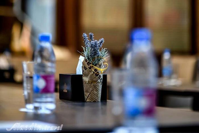 سالن های هتل نیلو تهران | علاءالدین تراول