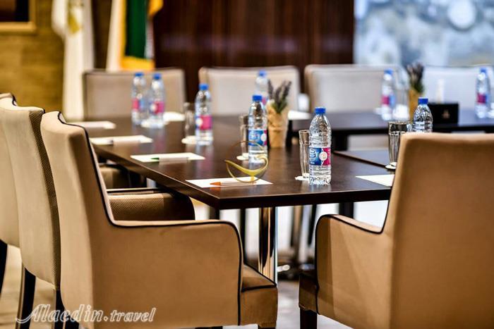 سالن های هتل نیلو تهران | علاءالدین تراول