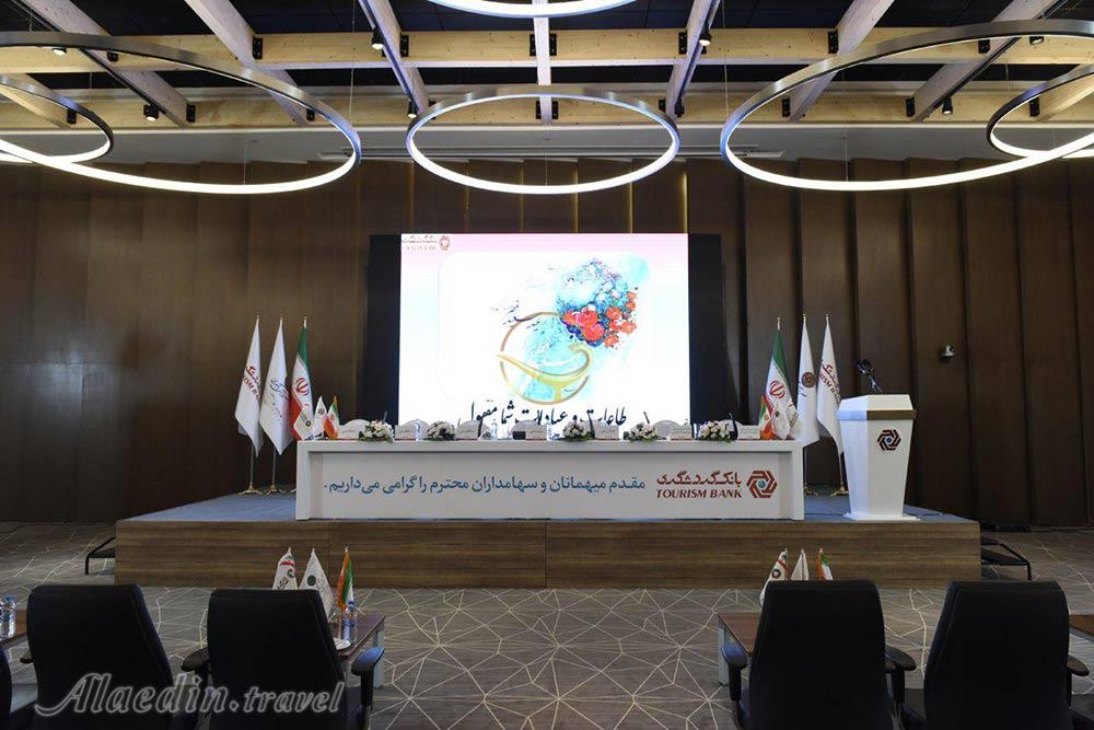 سالن پارادایس هتل نووتل تهران | علاءالدین تراول