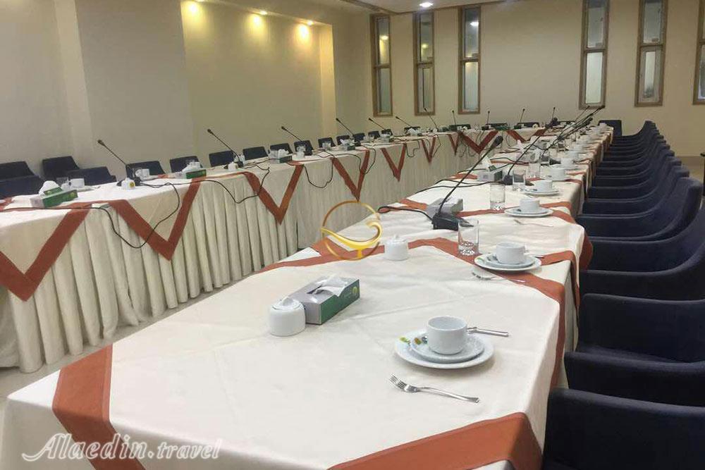 اجاره سالن کنفرانس هتل ارگ جدید یزد | علاءالدین تراول