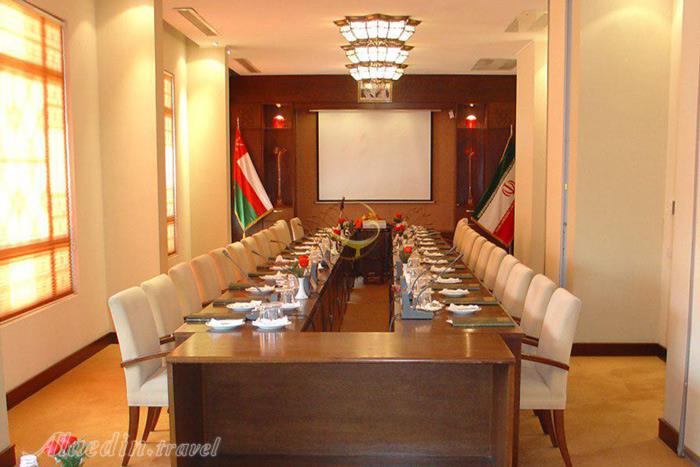 سالن های هتل پارسیان صفائیه یزد | علاءالدین تراول