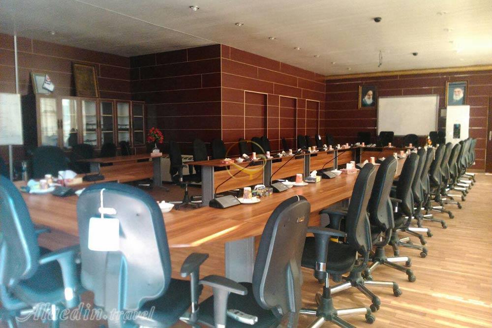 سالن های هتل زنبق یزد | علاءالدین تراول