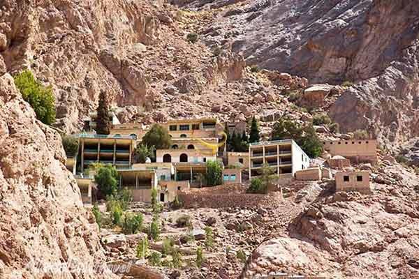 تور اردکان خرانق عقدا