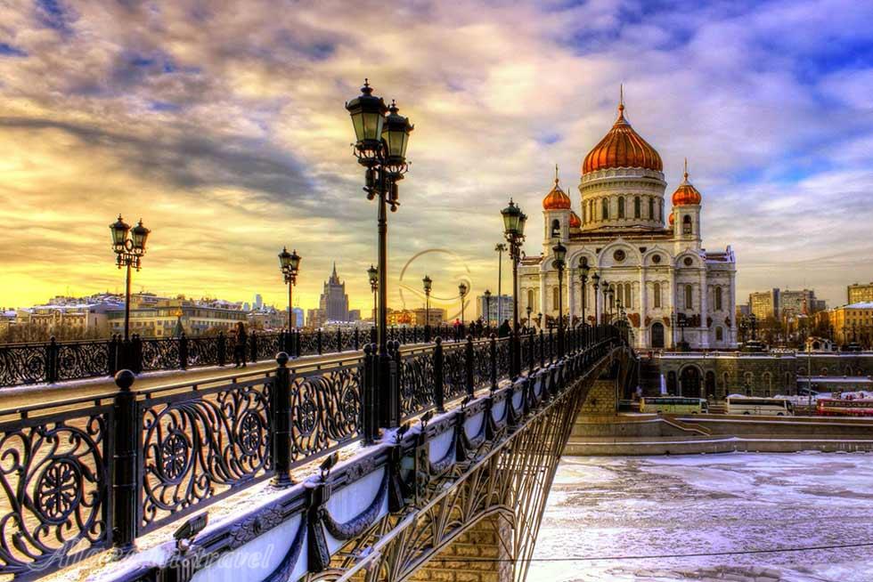 پدیده شب های سفید سنت پترزبورگ روسیه | تور روسیه علاءالدین تراول