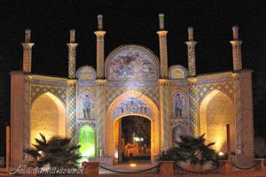 دروازه ارگ سمنان در تور سمنان | علاءالدین تراول