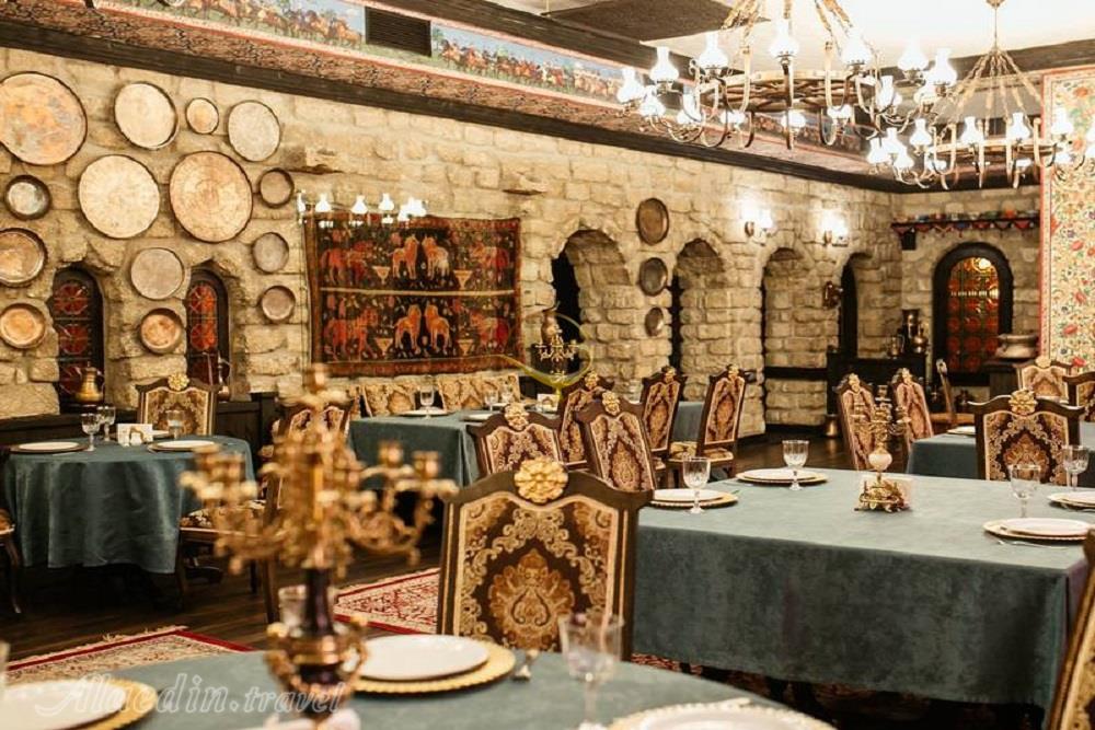 شکم‌گردی در بهترین رستوران‌های باکو | قسمت اول