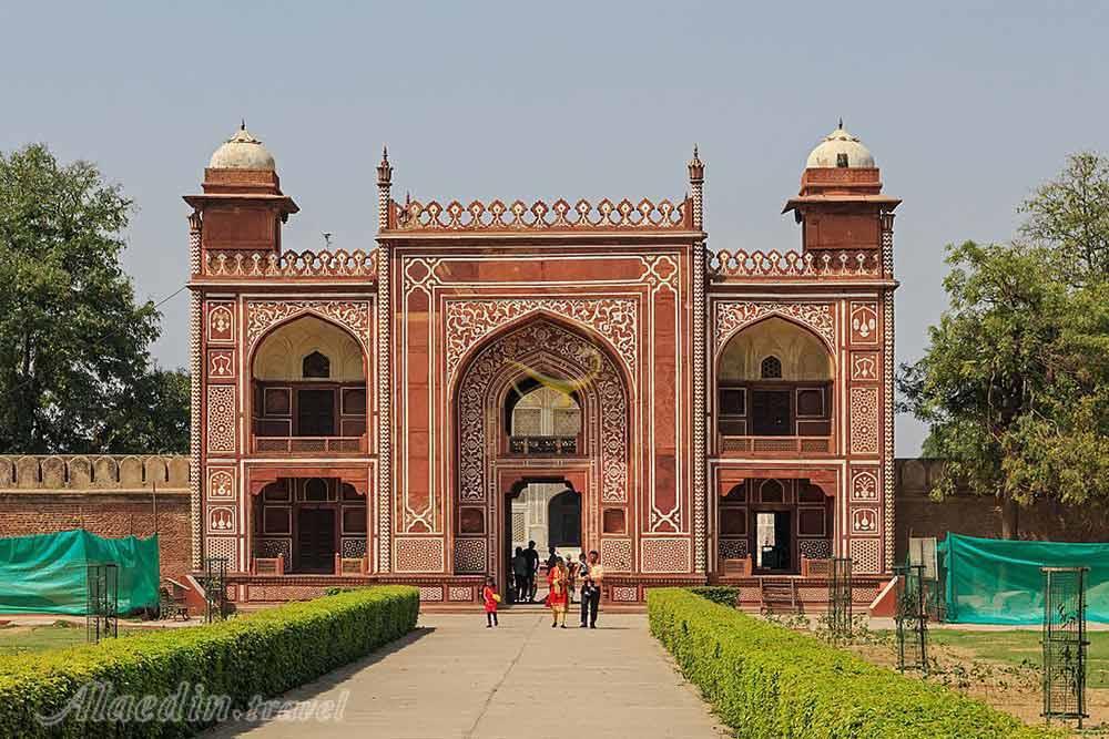 شهر آگرا | علاءالدین تراول