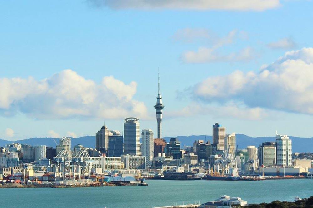 شهر اوکلند | علاءالدین تراول