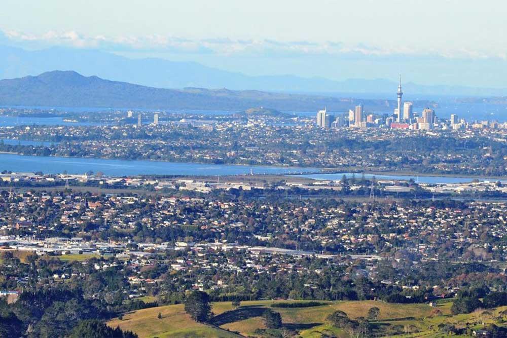 شهر اوکلند | علاءالدین تراول