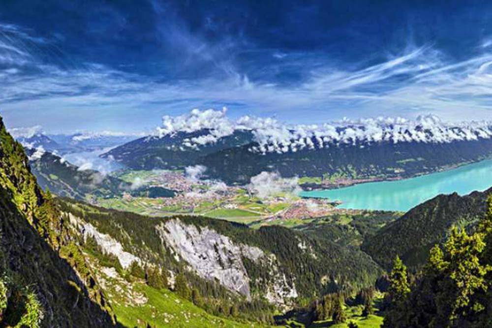 شهر  اینترلاکن | علاءالدین تراول