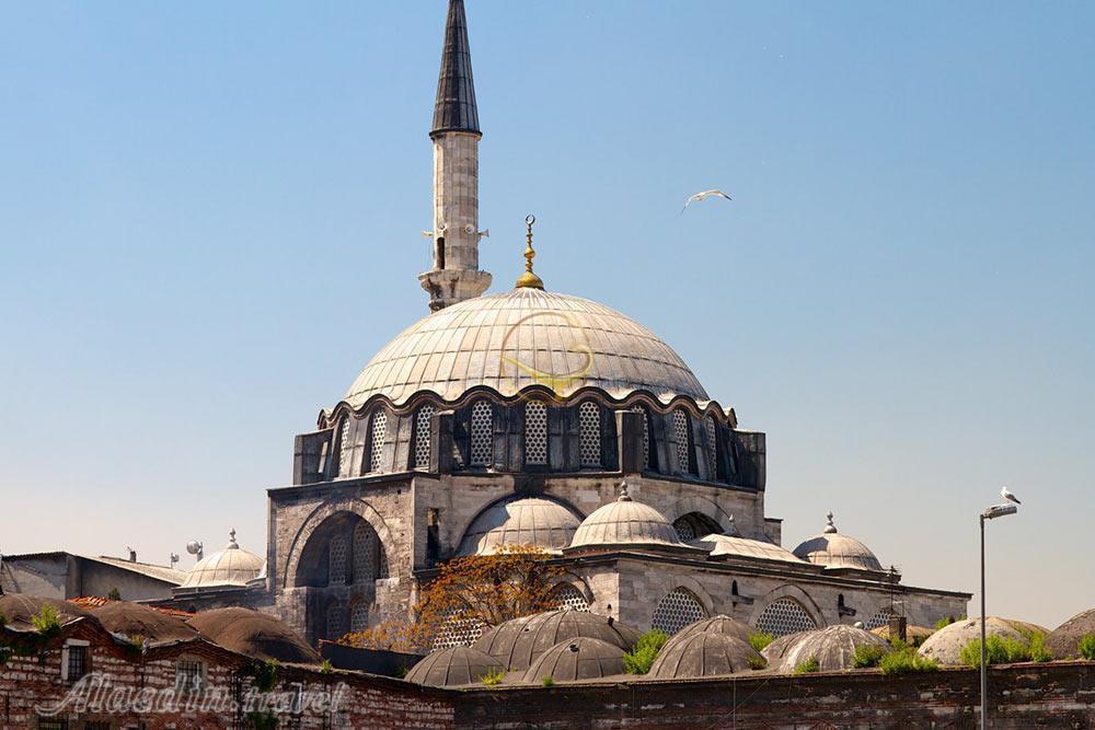مسجد رستم پاشا در استانبول | علاءالدین تراول