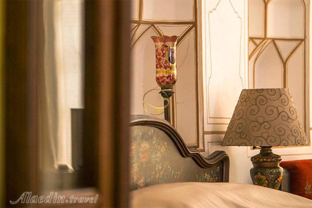 اتاق هتل سنتی بخردی اصفهان | علاءالدین تراول