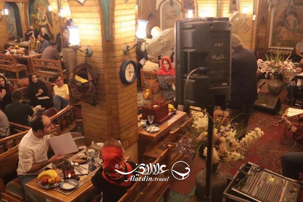 حمید پیروی مدیر سفره خانه باغ صبا