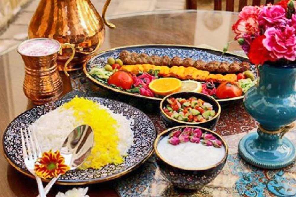 رستوران عمارت بادگیر سمنان | علاءالدین تراول