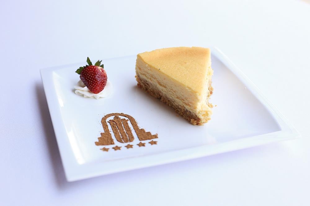 کافه ایتالیایی پرسیت هتل پارسیان آزادی | علاءالدین تراول