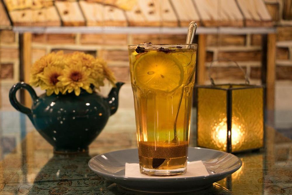 دمنوشکده چمان هتل سیمرغ | علاءالدین تراول