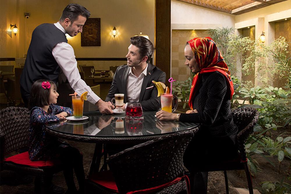 کافی شاپ مرکزی هتل درویشی مشهد | علاءالدین تراول