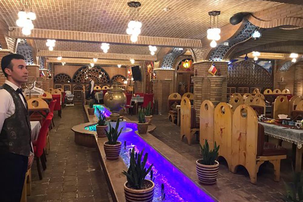 رستوران ترمه هتل فردوسی تهران | علاءالدین تراول