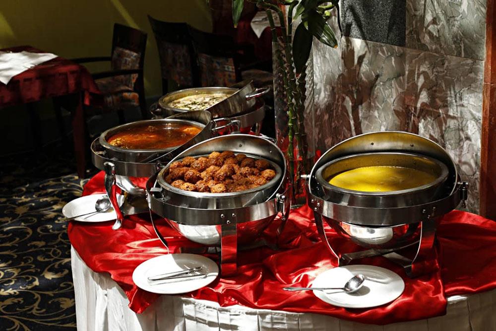 رستوران آینه هتل پارس کرمان | علاءالدین تراول