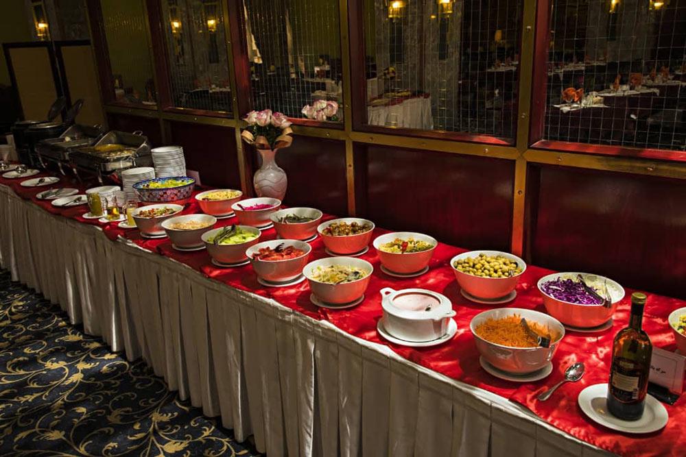 رستوران آینه هتل پارس کرمان | علاءالدین تراول