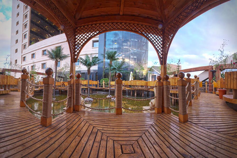 چایخانه سنتی برکه هتل درویشی مشهد | علاءالدین تراول