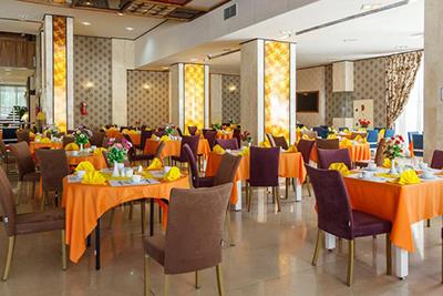 سالن غذاخوری هتل خورشید تابان مشهد | علاءالدین تراول