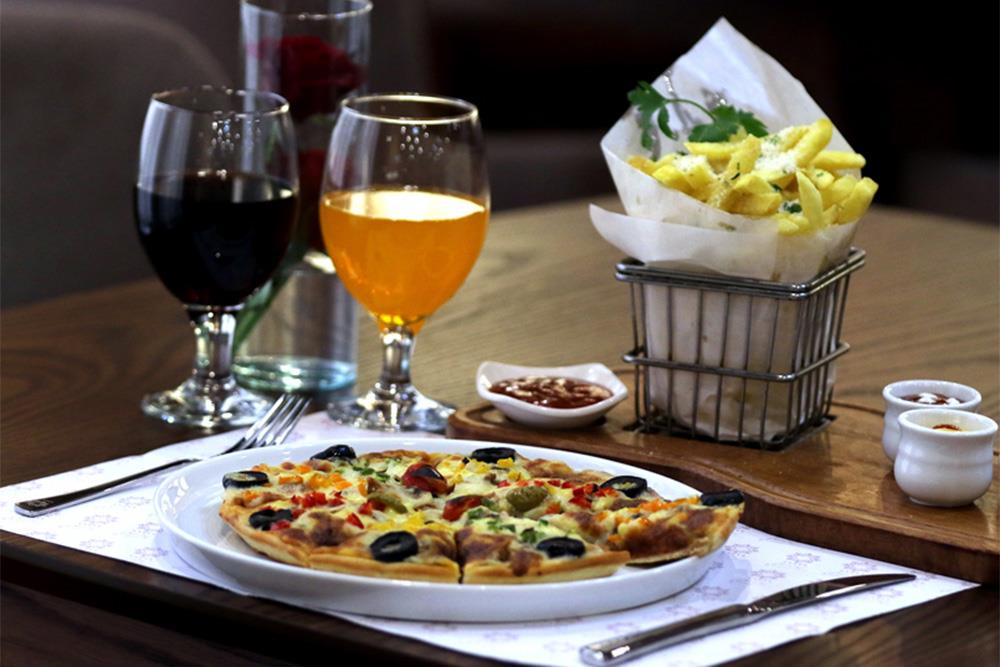 کافی شاپ رز هتل پردیسان مشهد | علاءالدین تراول