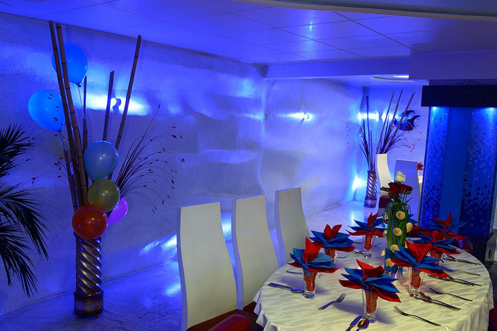 رستوران 5قاره زوشا هتل قصرطلایی مشهد | علاءالدین تراول