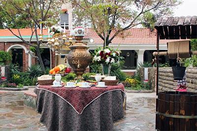 رستوران سنتی هتل پردیسان مشهد | علاءالدین تراول