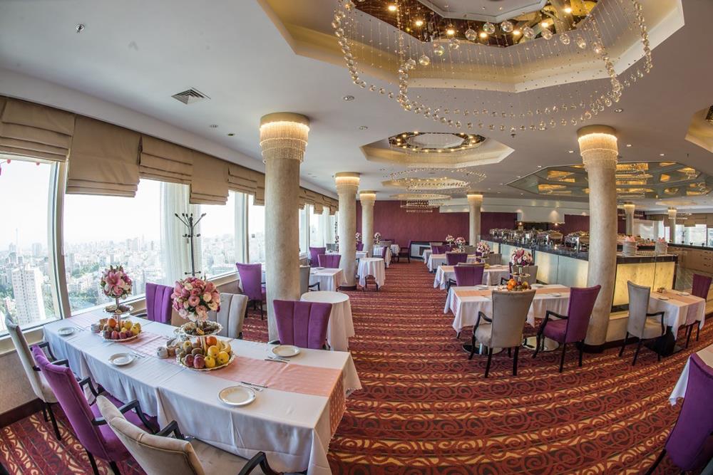 رستوران پارسه هتل پارسیان آزادی تهران | علاءالدین تراول