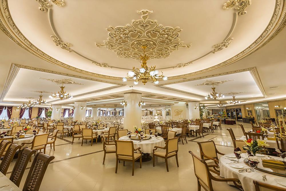 رستوران ترنم هتل قصرطلایی مشهد | علاءالدین تراول