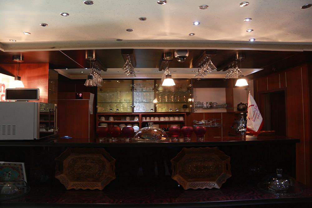 کافی شاپ هتل شبستان رشت | علاءالدین تراول