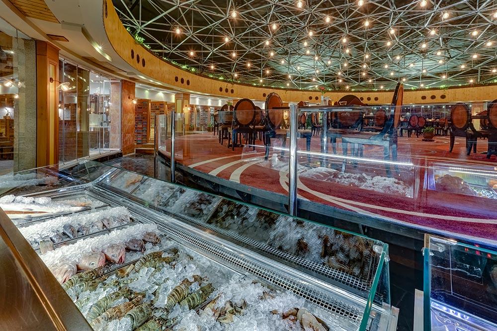 رستوران دریایی هتل بزرگ شیراز | علاءالدین تراول