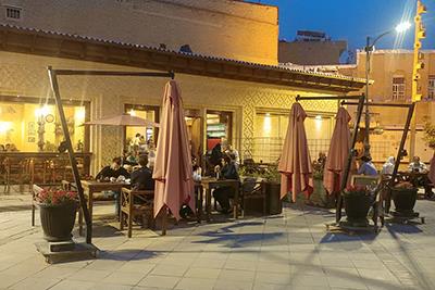 کافه رستوران ژولپ شیراز