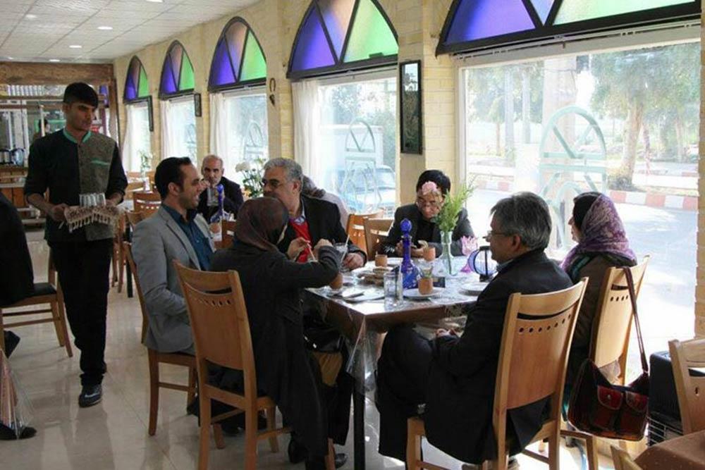 رستوران پردیس سلمان شوشتر | علاءالدین تراول