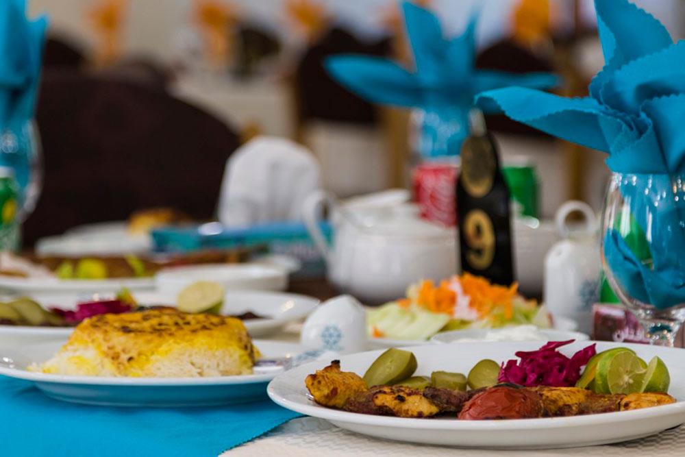 رستوران هتل دیزین کرج | علاءالدین تراول