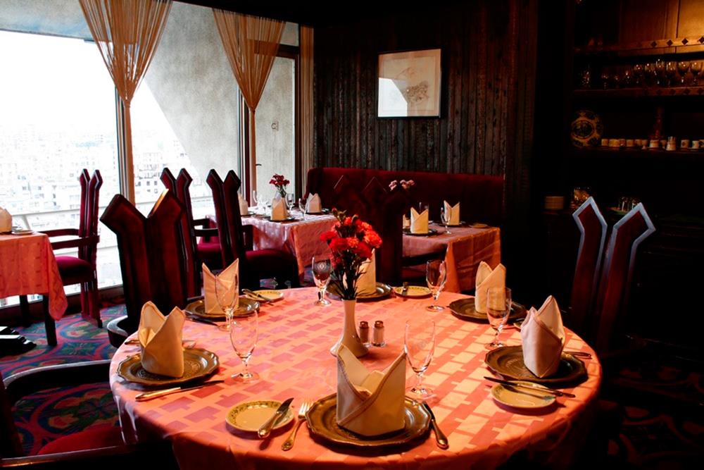 رستوران روتیسری هتل لاله تهران | علاءالدین تراول