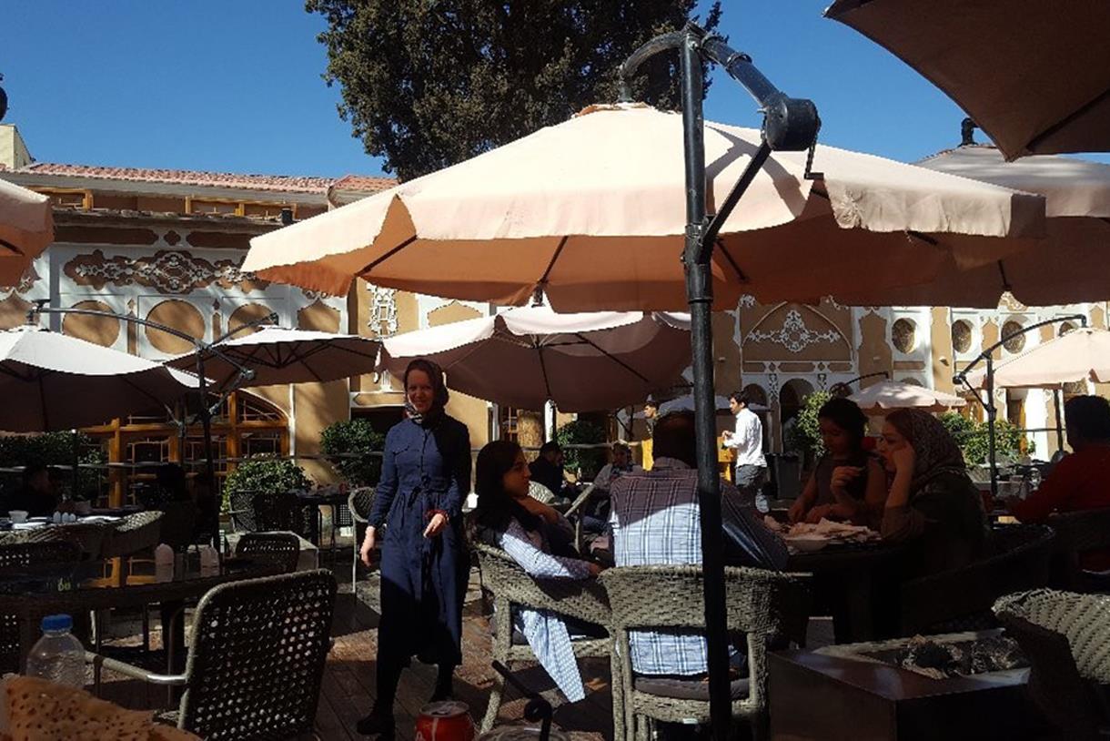 کافه رستوران آرک اصفهان | علاءالدین تراول