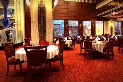 رستوران آتریوم هتل درویشی مشهد | علاءالدین تراول