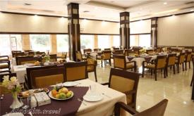 رستوران زرین هتل کوثر اصفهان | علاالدین تراول