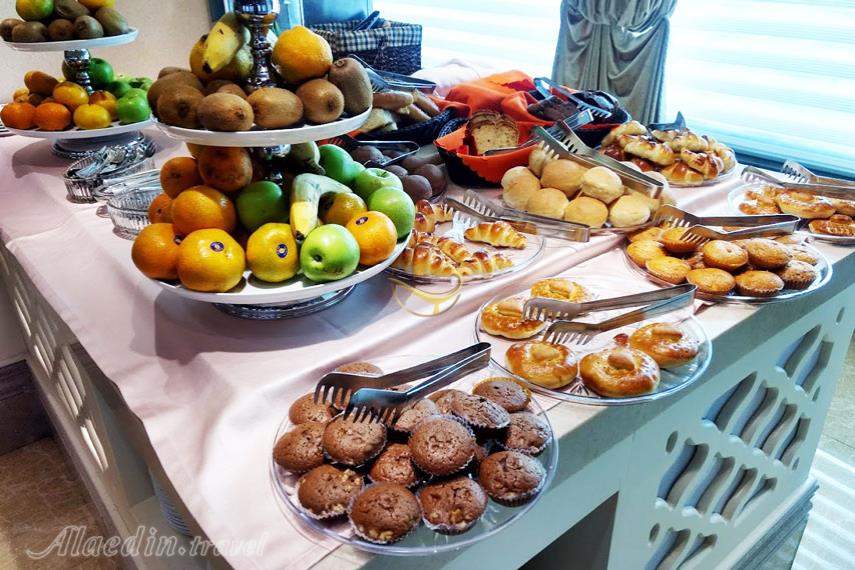 رستوران میامی هتل سیمرغ تهران | علاءالدین تراول