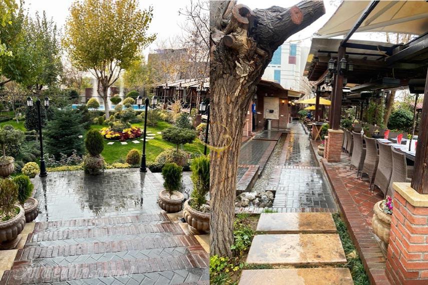 باغ رستوران لرد تهران | علاءالدین تراول