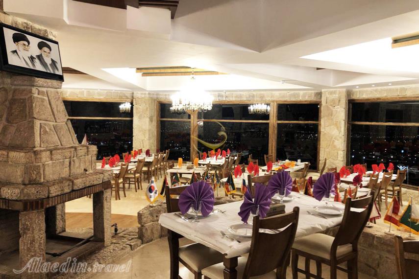 کافه رستوران شاندیز صفه اصفهان