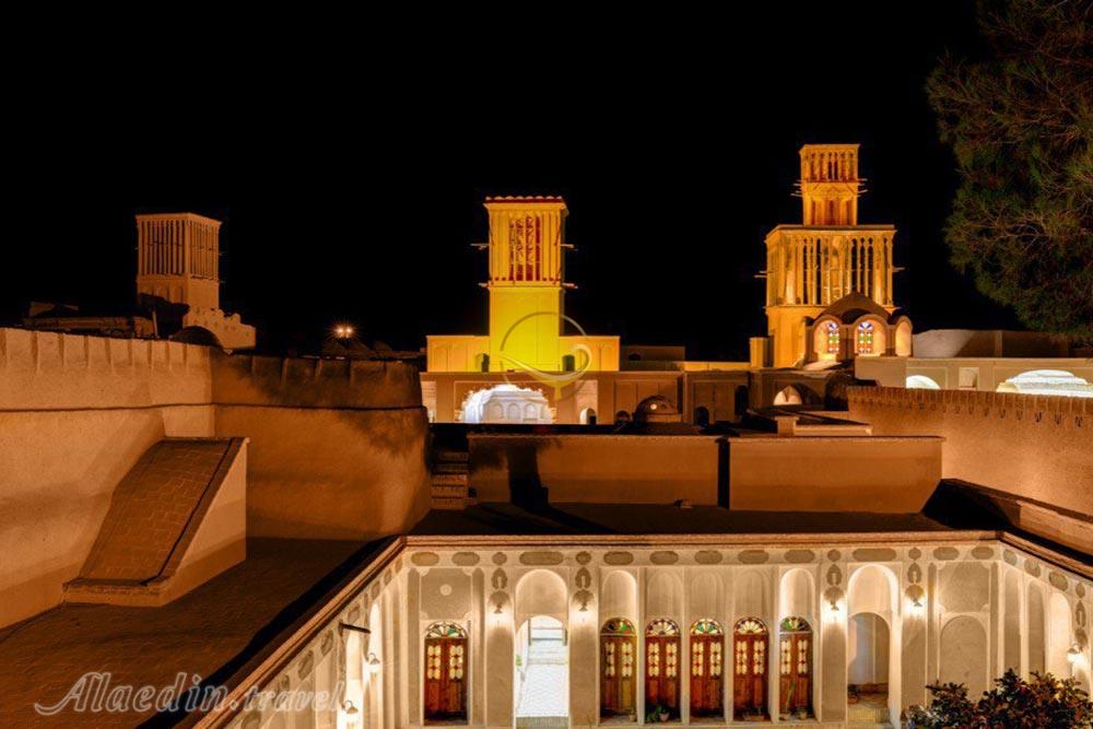 عکس های Aghazade Hotel in Abarkuh